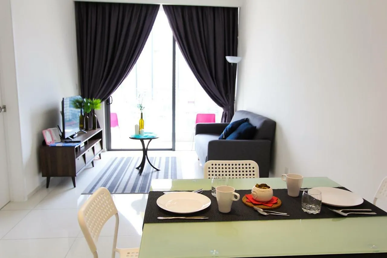 Maxhome@ Robertson Residence Suite, Kl Bukit Bintang. Kuala Lumpur